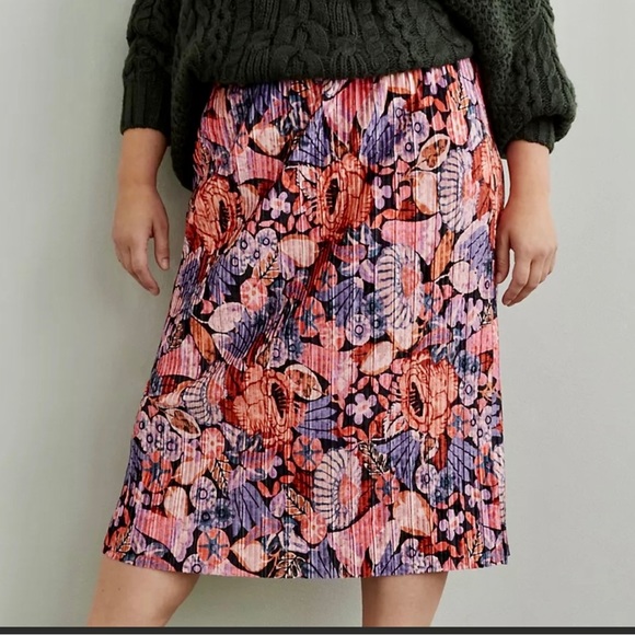 Anthropologie Maeve Tilda Pleated Velvet Skirt 💗 - Picture 3 of 10